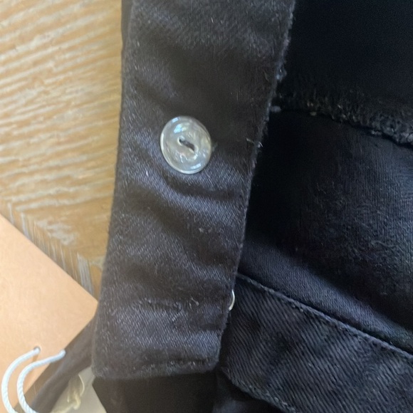 NWT Reformation Jeans Chrissy Black Denim Button Down Crop Top size 10 - Picture 12 of 12